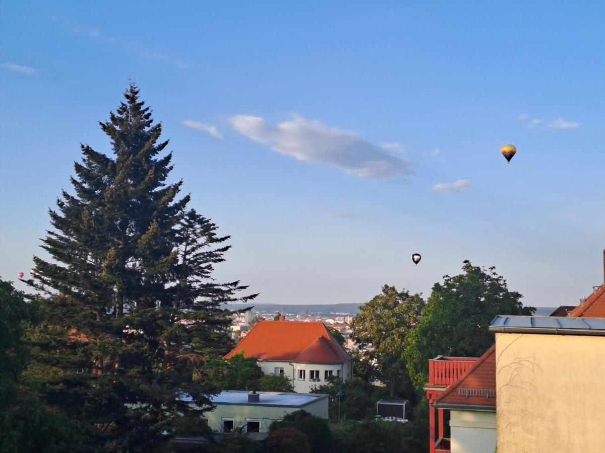Appartement Traumzeit Mit Balkon In Vorstadtvilla