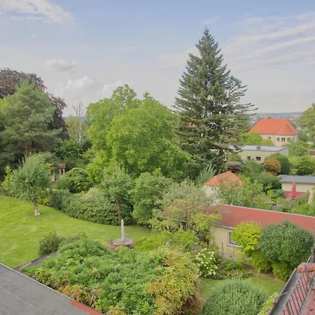 Apartment Traumzeit Mit Balkon In Vorstadtvilla Dresde Extérieur photo